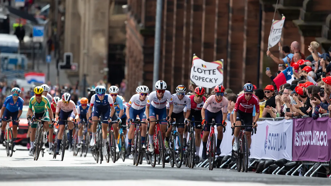 2023 UCI Cycling World Championships - Day 11 - Women's Road Race - Loch Lomond to Glasgow