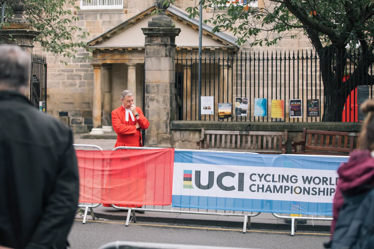 2023 UCI Cycling World Championships - Day 4 - Squiggly Bike TV - Road