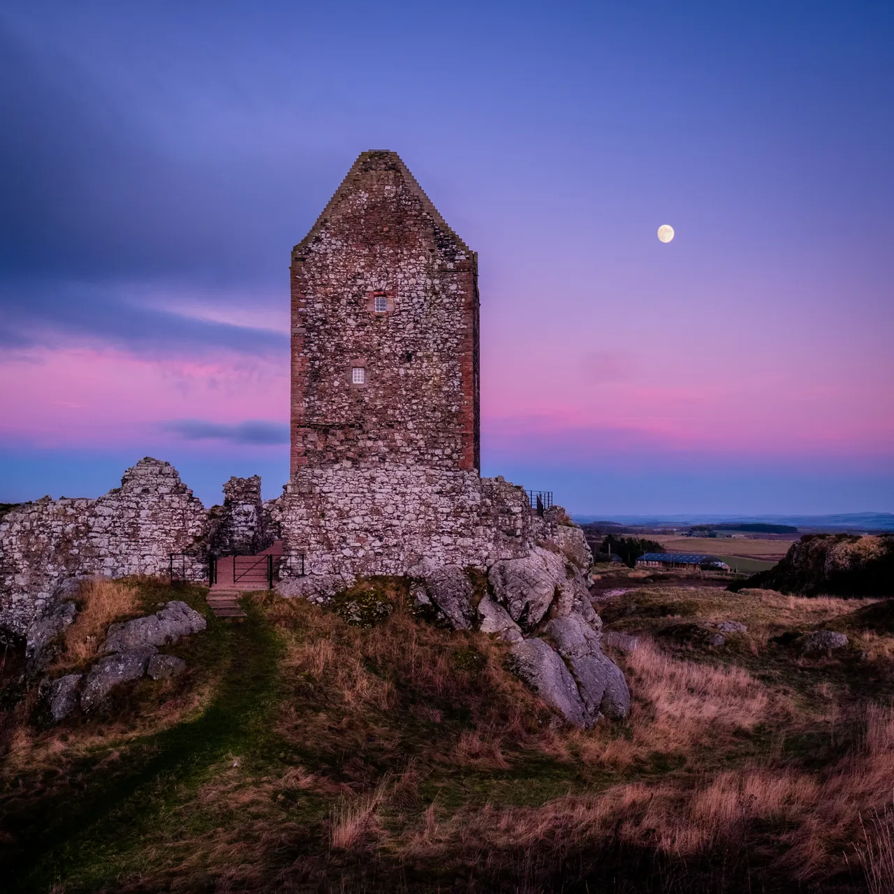 Smailholm Tower