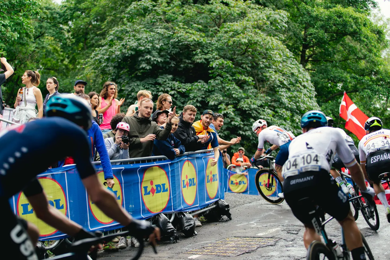 2023 UCI Cycling World Championships - Day 4 - Road - Edinburgh to Glasgow