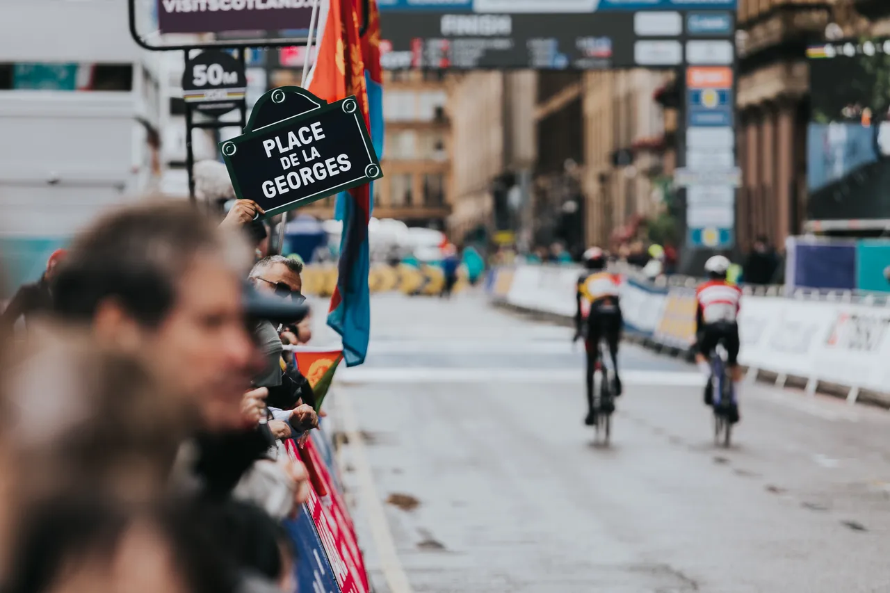 2023 UCI Cycling World Championships - Road Race Glasgow Street Signs