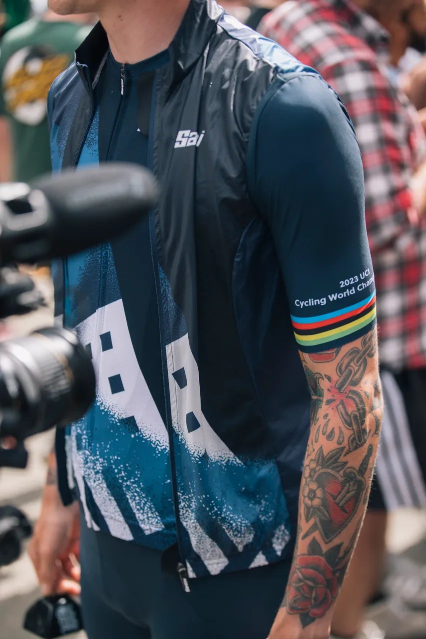2023 UCI Cycling World Championships - Day 4 - Squiggly Bike TV - Road