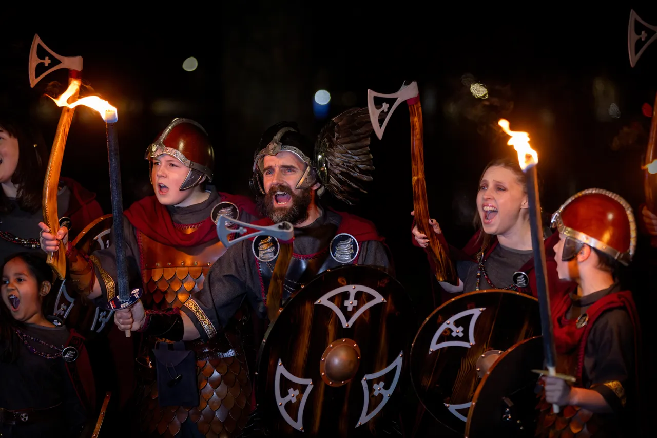 Edinburgh Hogmanay Torchlight Procession