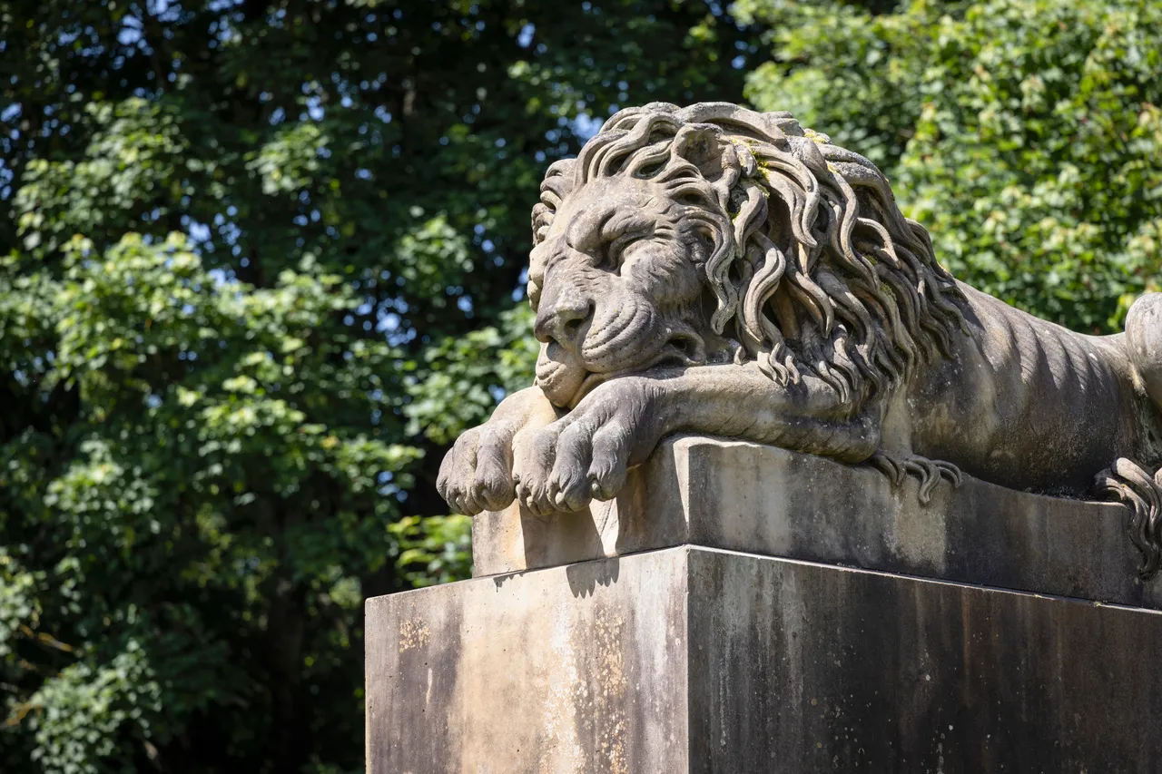 Hamilton Mausoleum