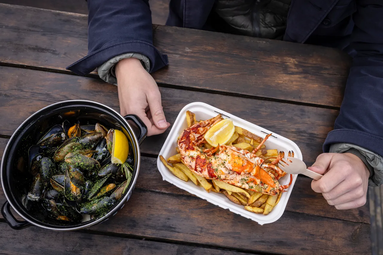 The Creel Seafood Bar
