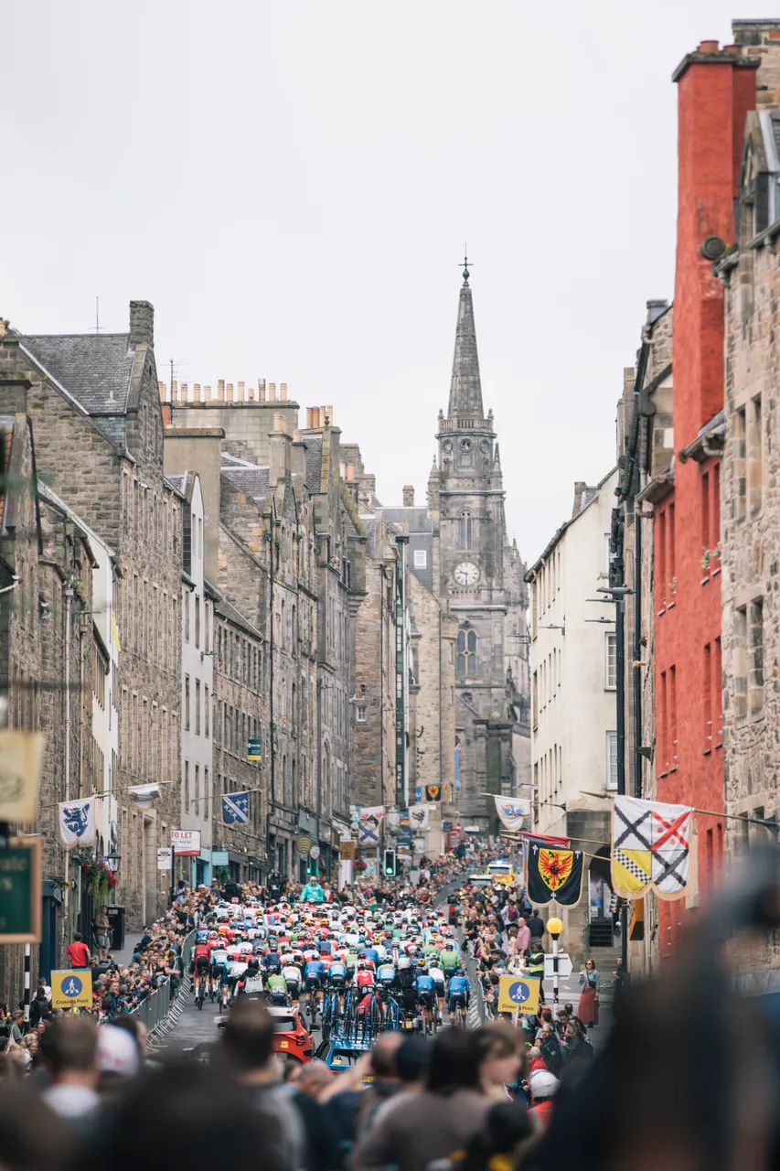 2023 UCI Cycling World Championships - Day 4 - Squiggly Bike TV - Road