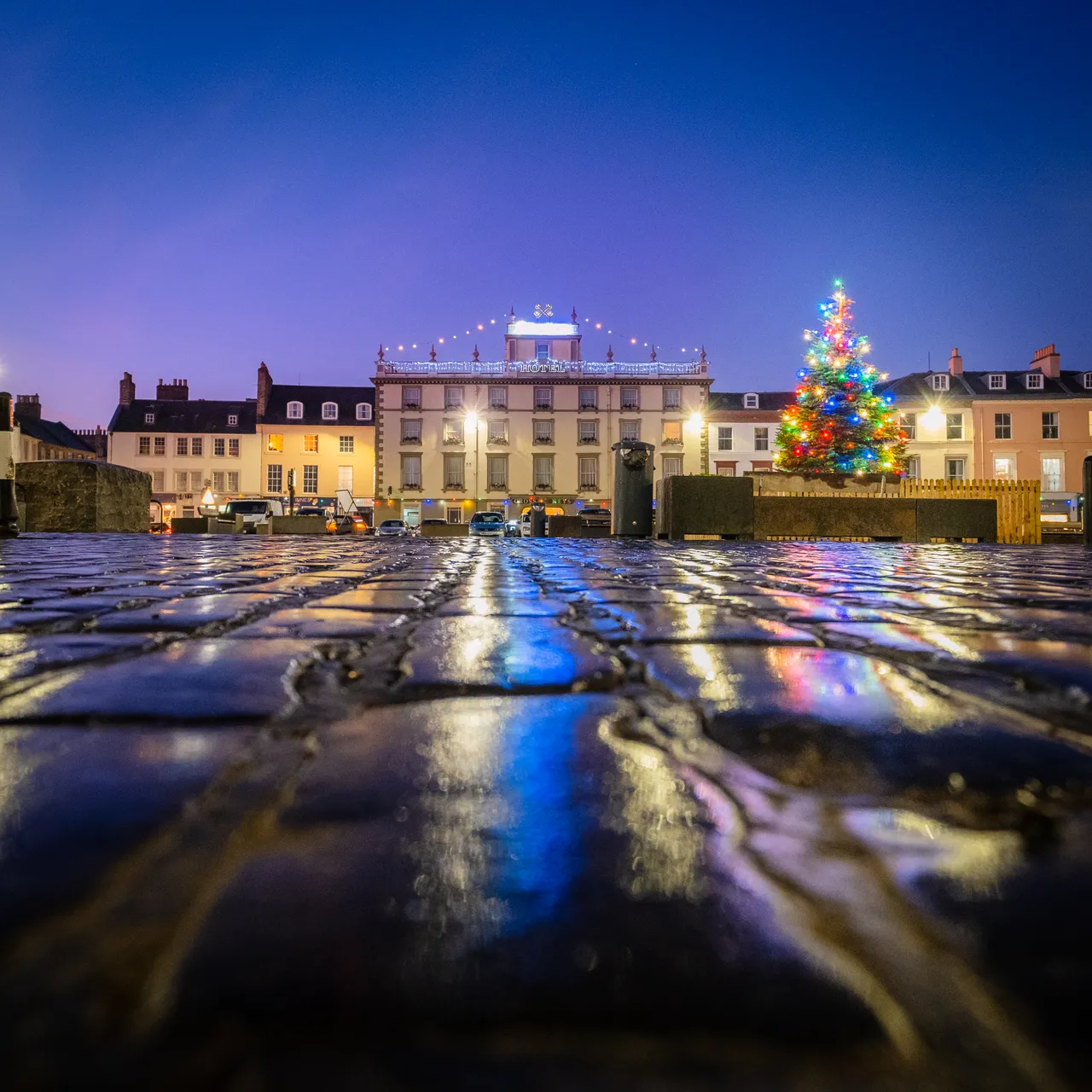 The Square, Kelso