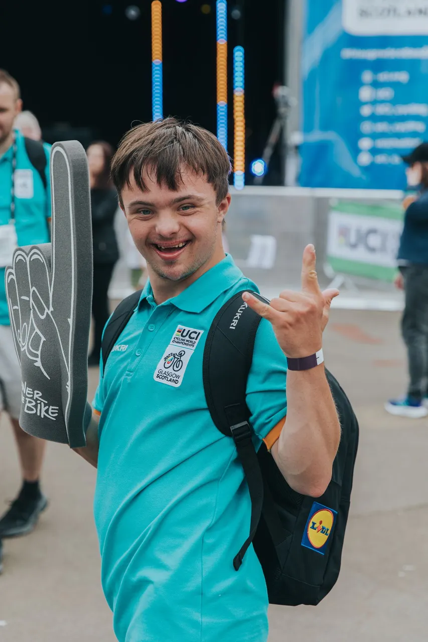 2023 UCI Cycling World Championships - Volunteers