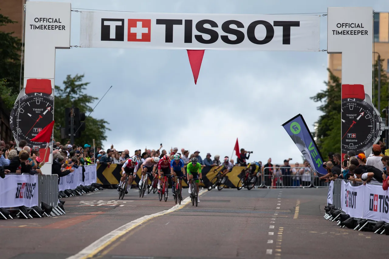 2023 UCI Cycling World Championships - Partner Branding