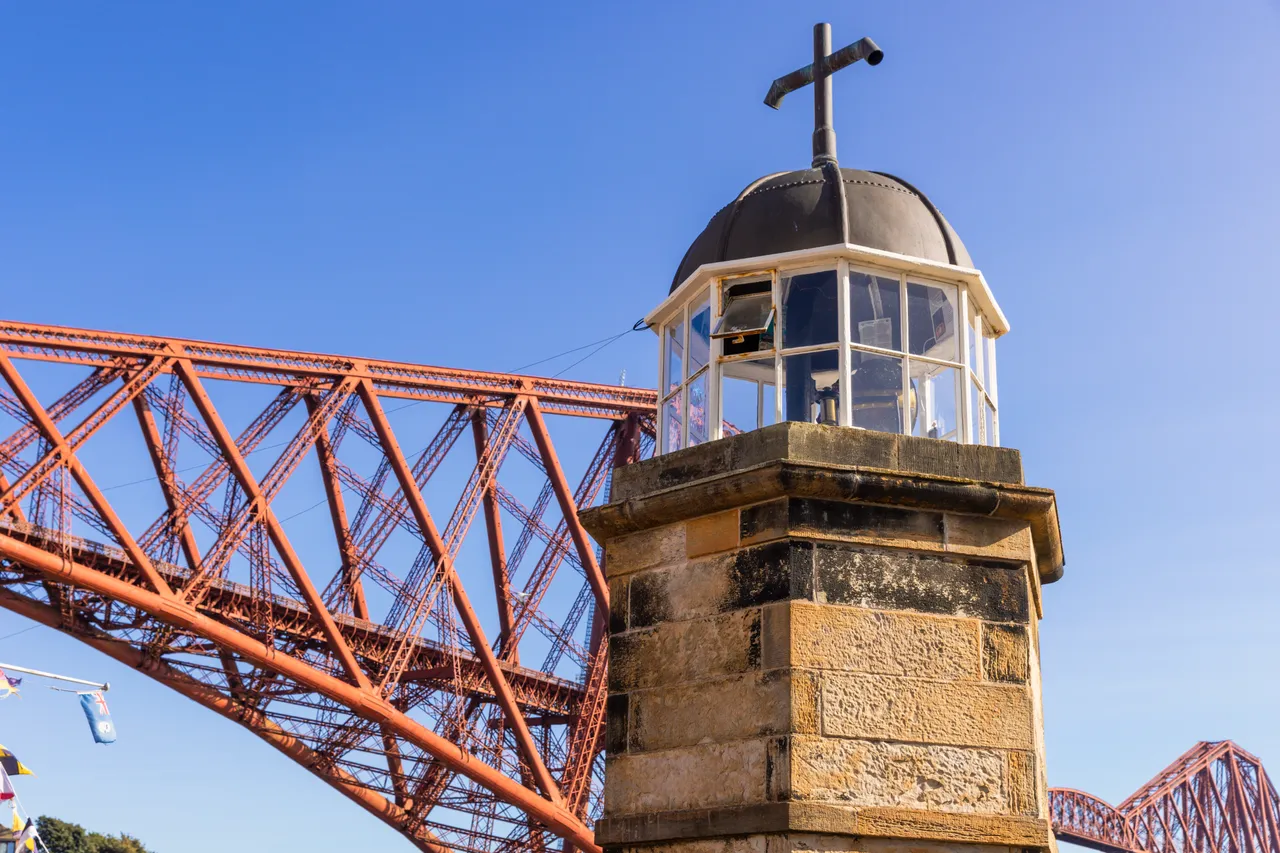 North Queensferry Harbour Light Tower