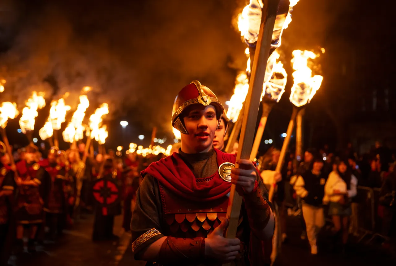 Edinburgh Hogmanay Torchlight Procession