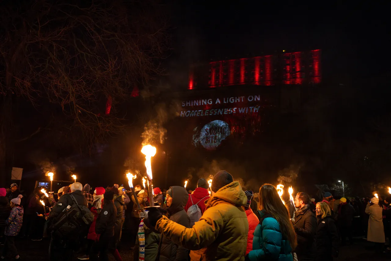 Edinburgh Hogmanay Torchlight Procession