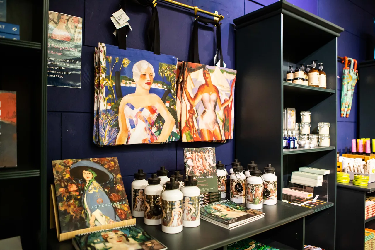 Perth Art Gallery - Shop