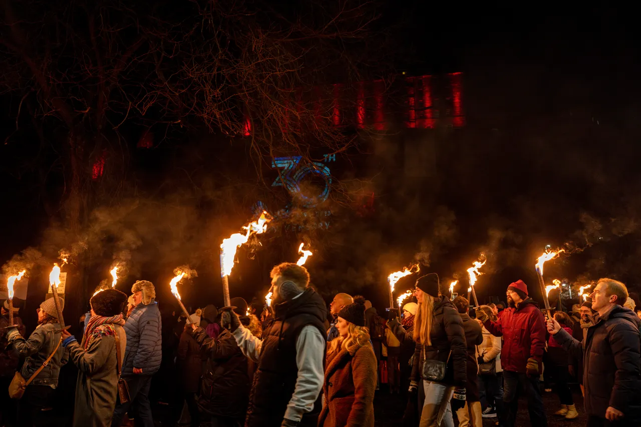 Edinburgh Hogmanay Torchlight Procession