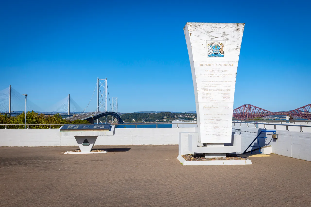 Forth Bridges Viewpoint