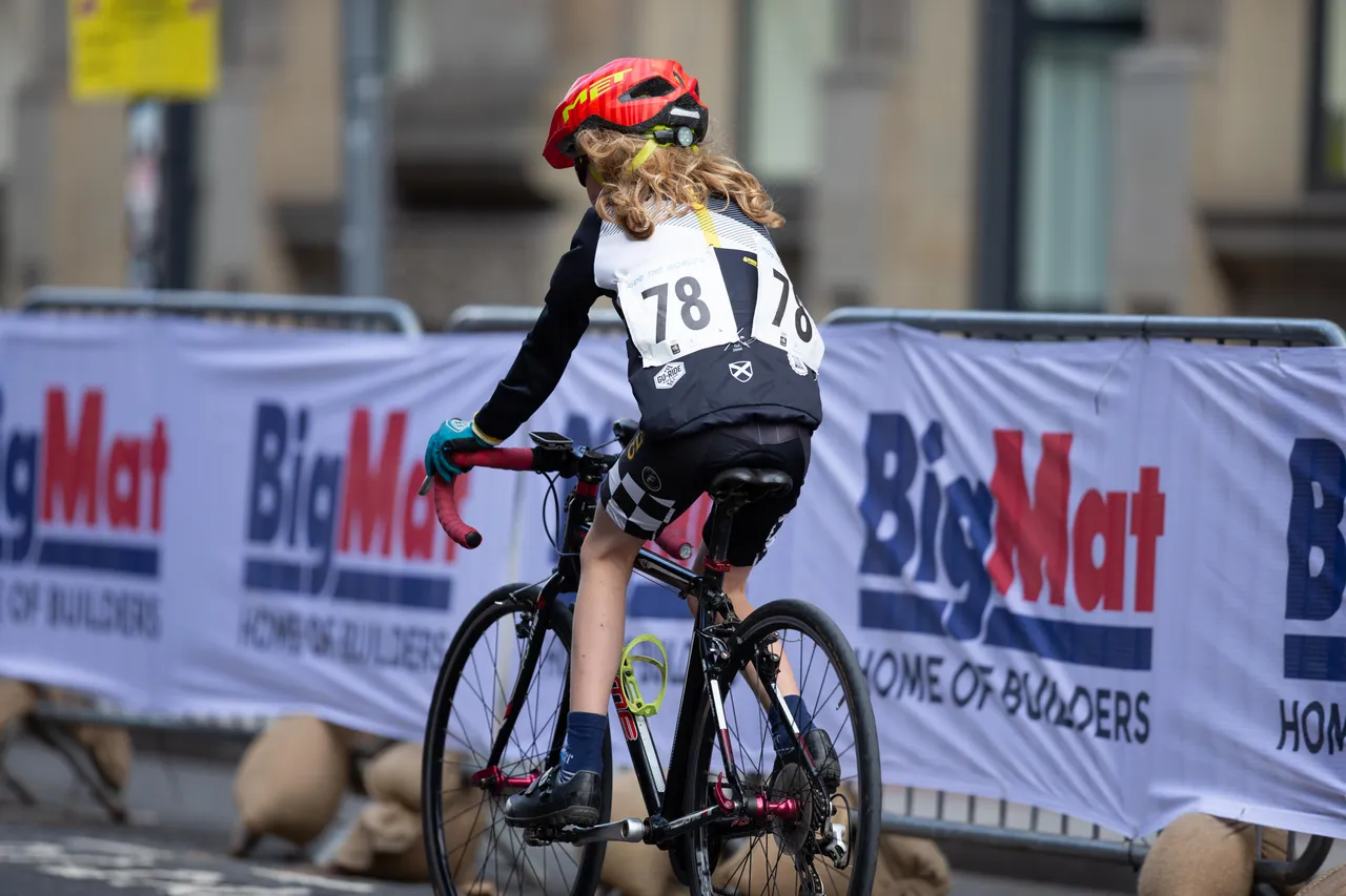 2023 UCI Cycling World Championships - Partner Branding
