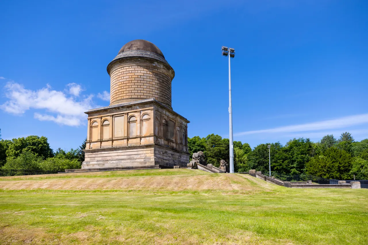 Hamilton Mausoleum