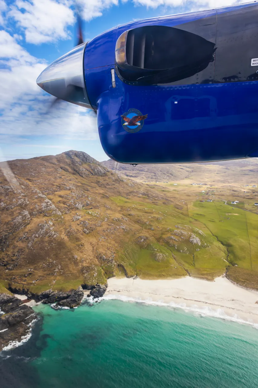 Loganair flight to Barra