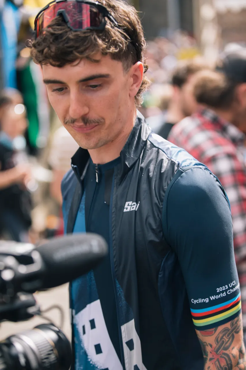 2023 UCI Cycling World Championships - Day 4 - Squiggly Bike TV - Road