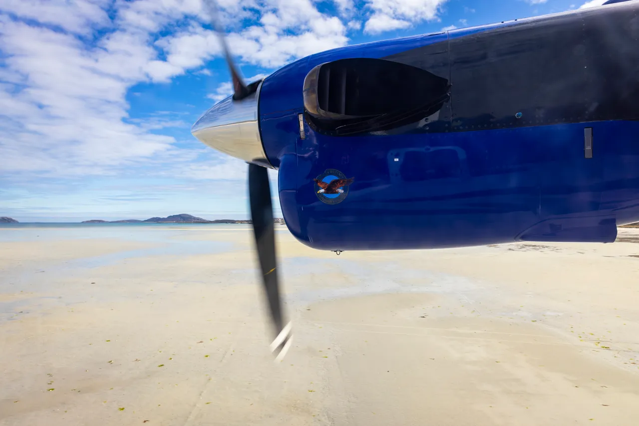 Loganair flight to Barra