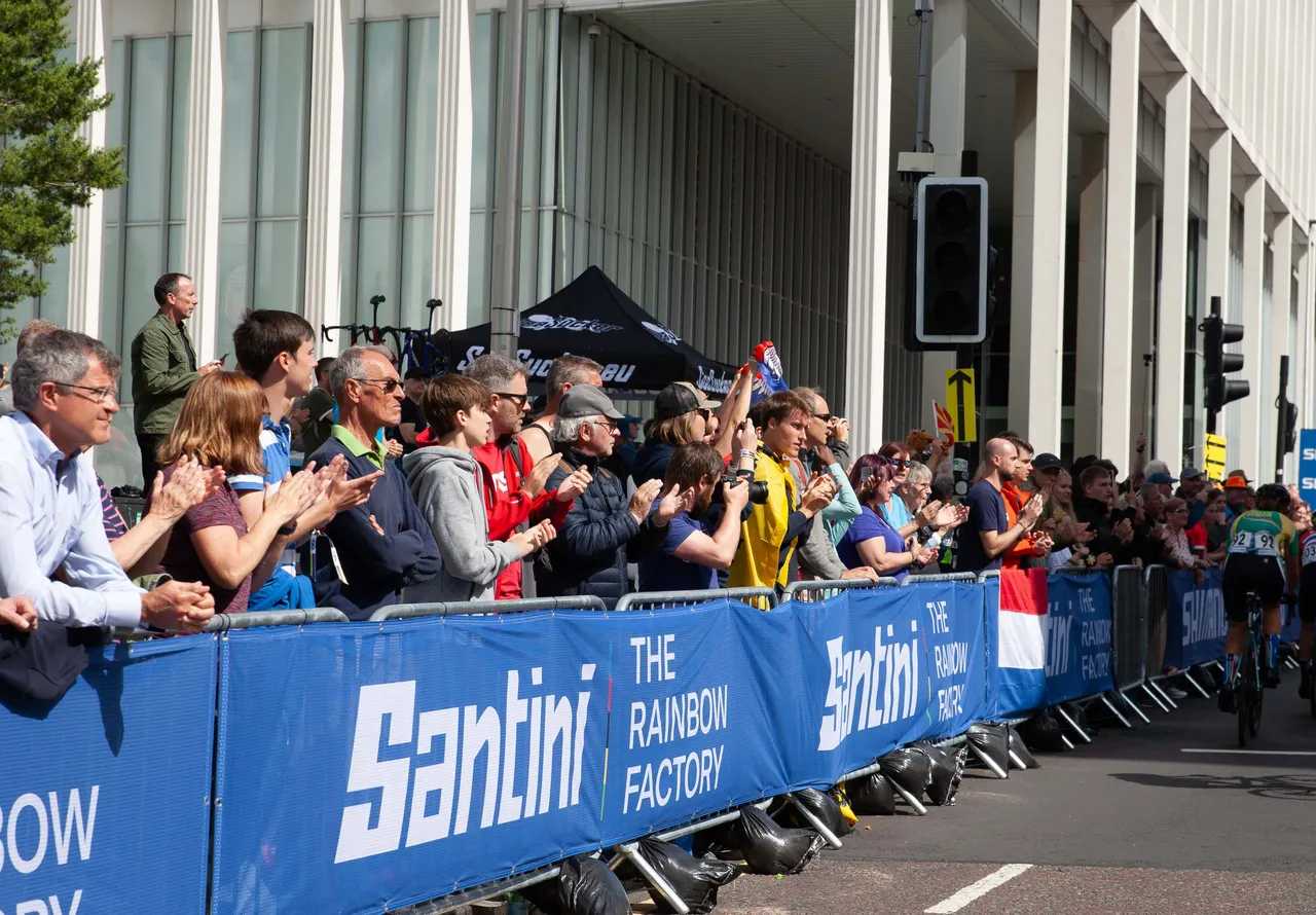 2023 UCI Cycling World Championships - Partner Branding