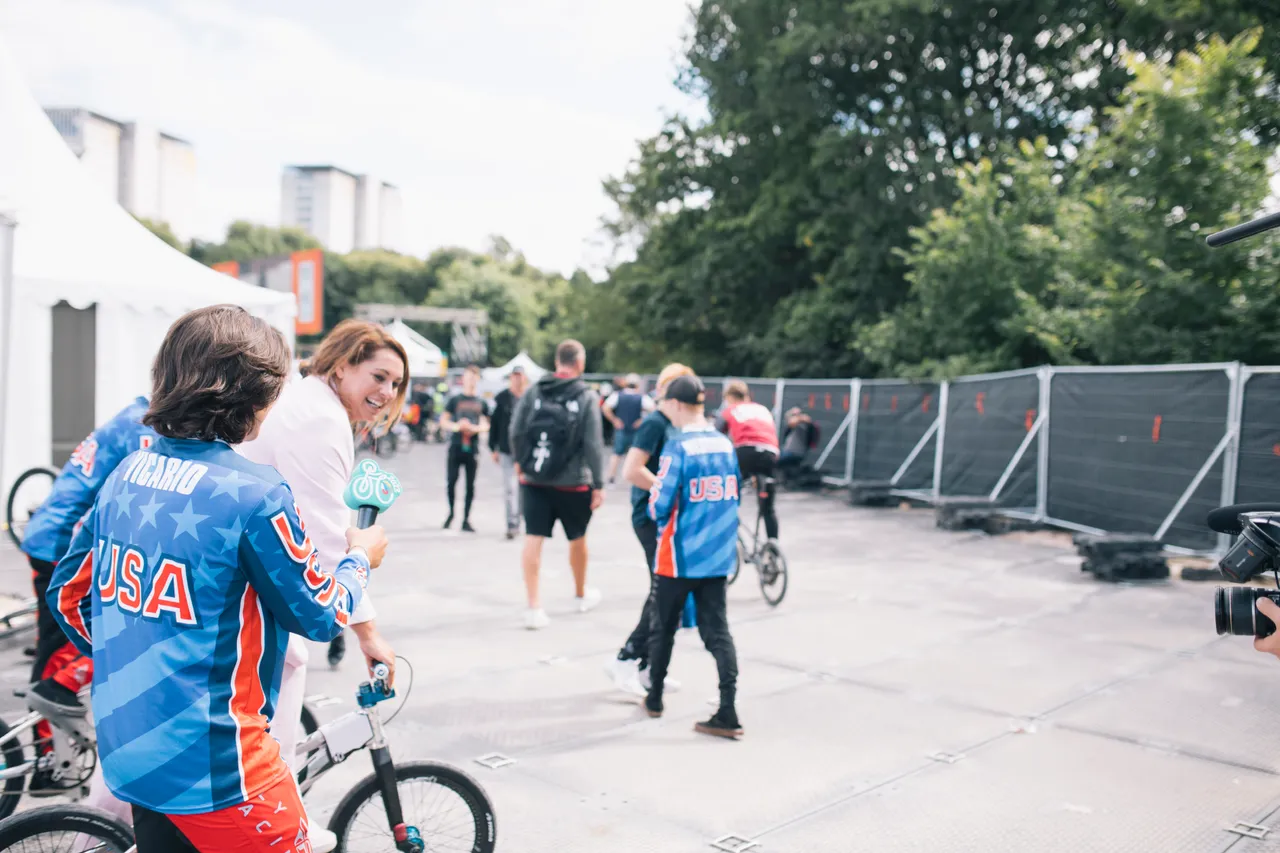 2023 UCI Cycling World Championships - Day 6 - Squiggly Bike TV - BMX Racing Challenge