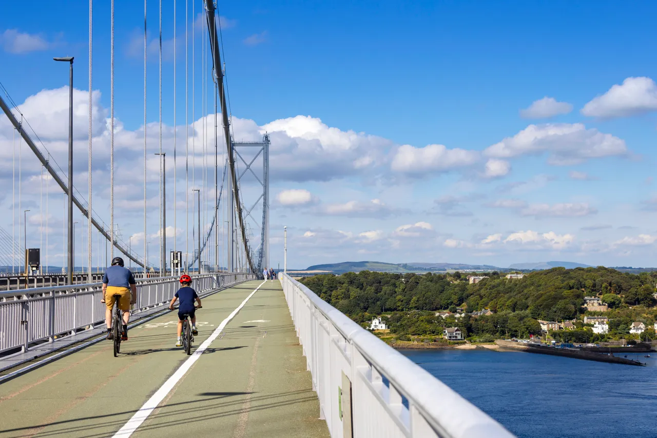 Cyclists on the Forth Road Bridge