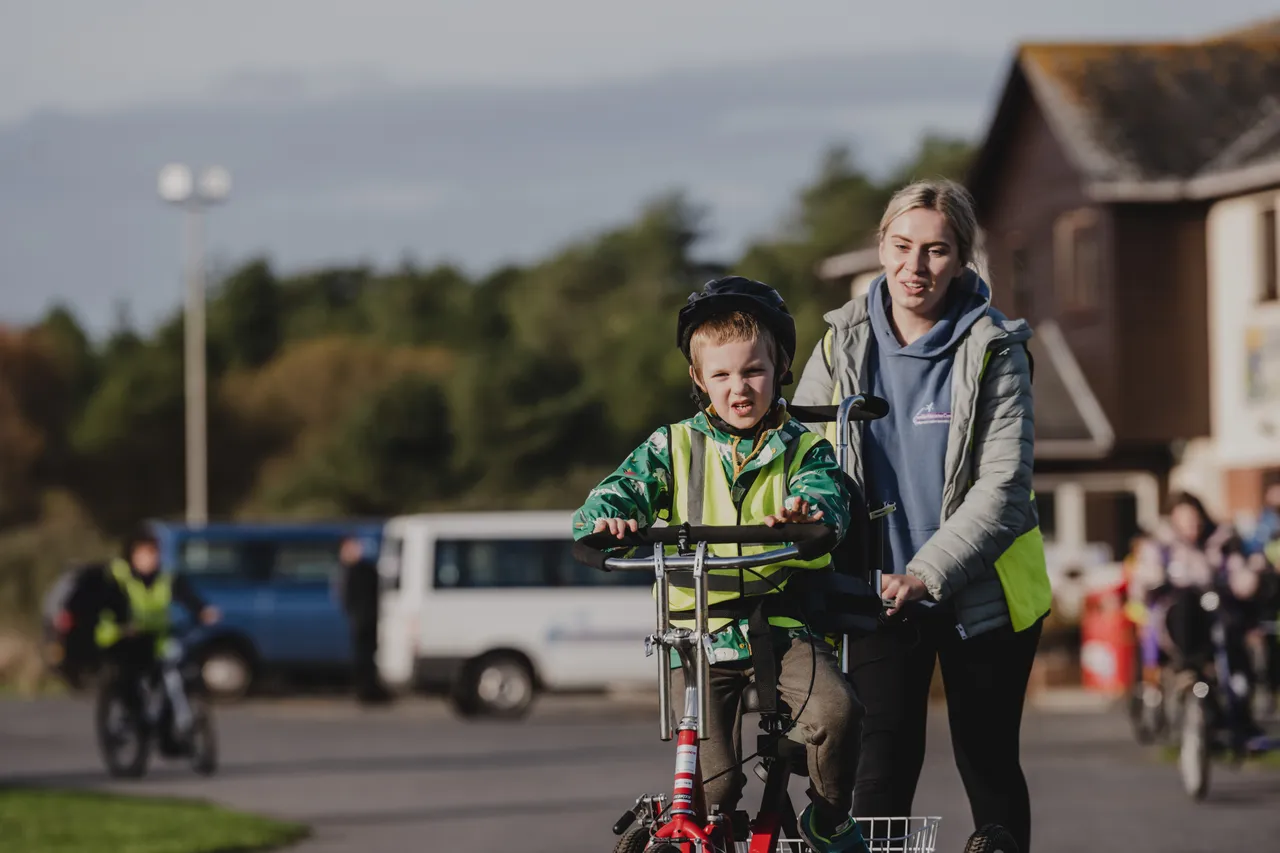 VW_ACCESSIBLE ADVENTURES_PEMBREY_CYCLING01