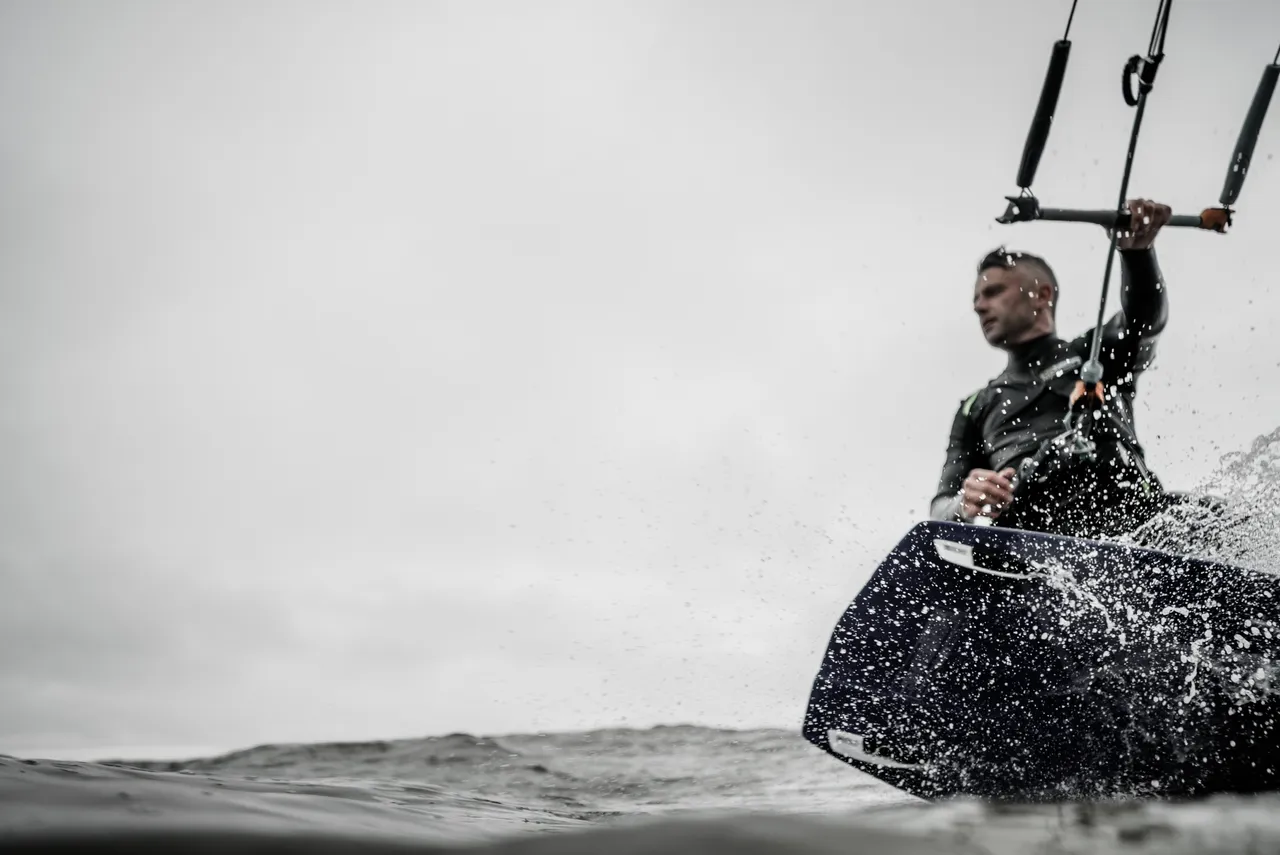 WCP_Z KITESURF 6-1