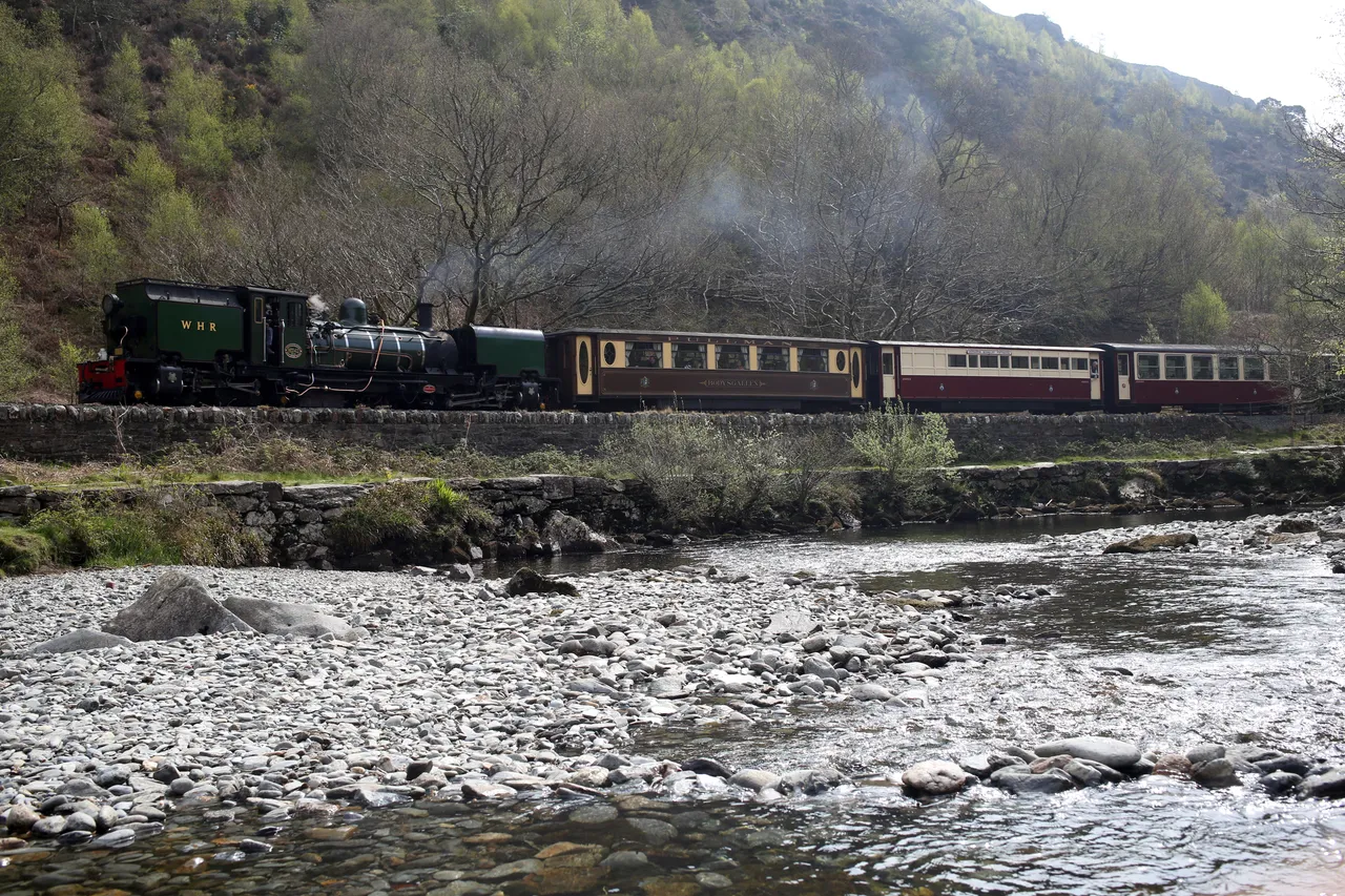 Ffestiniog Railway, Snowdonia