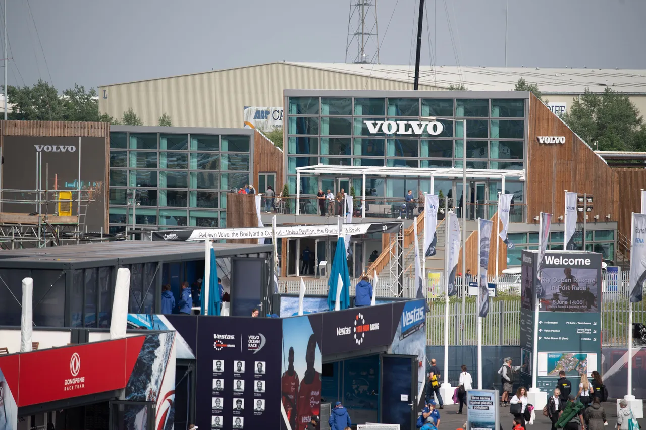 Volvo Ocean Race, Leg Depart, 2018. Photographer Wales News Service