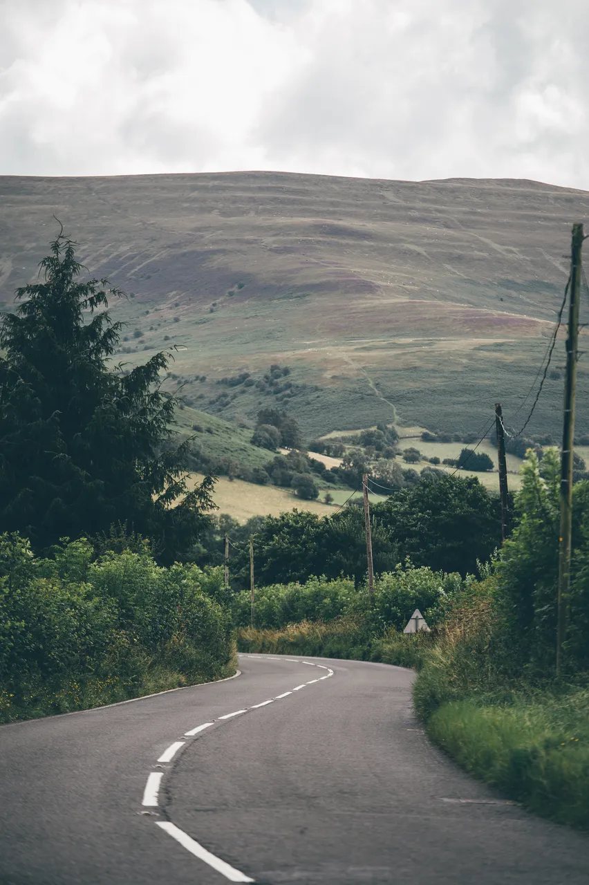 A479 Near Talgarth looking towards Waun Fach