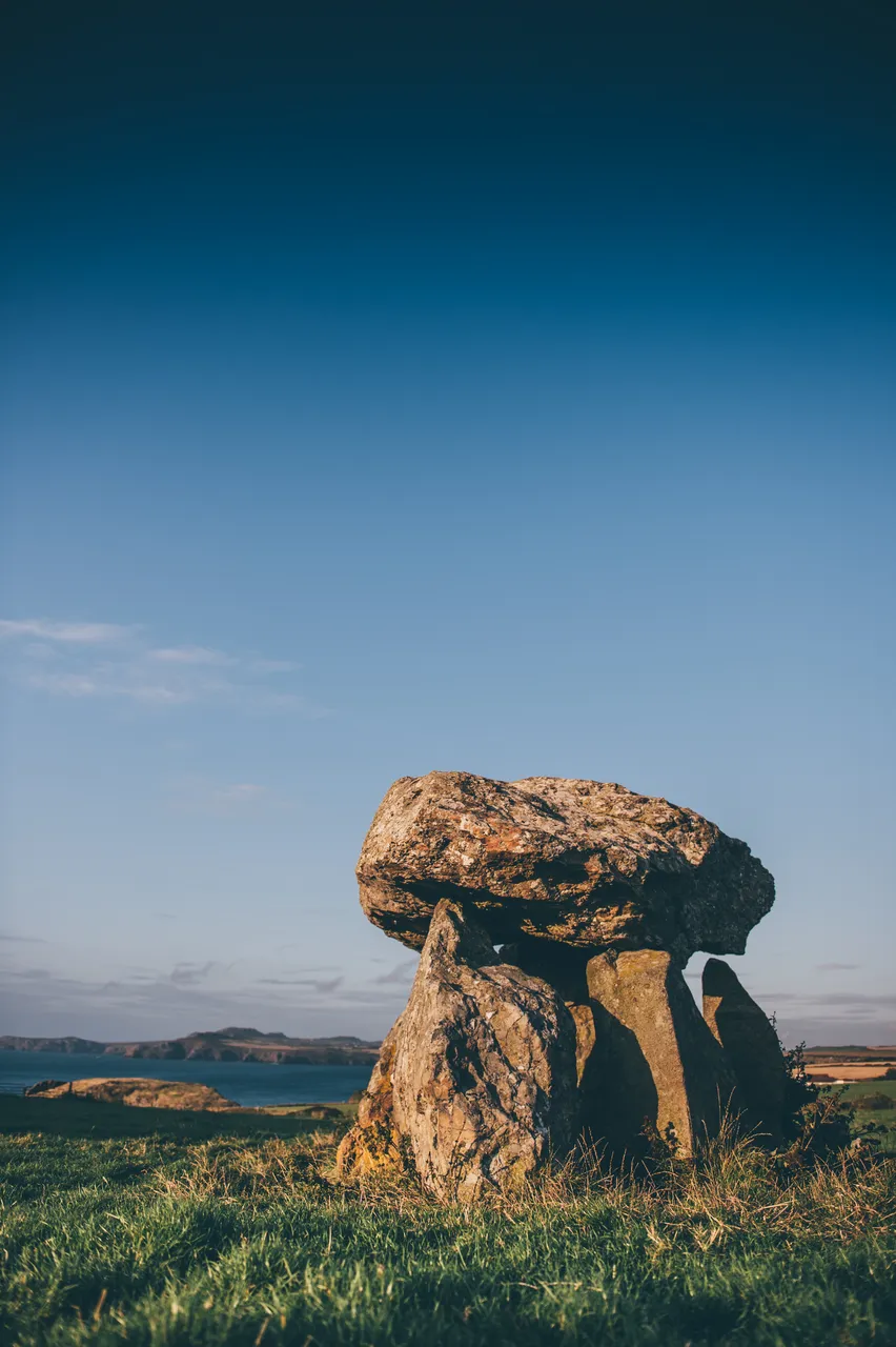 Carreg Samson