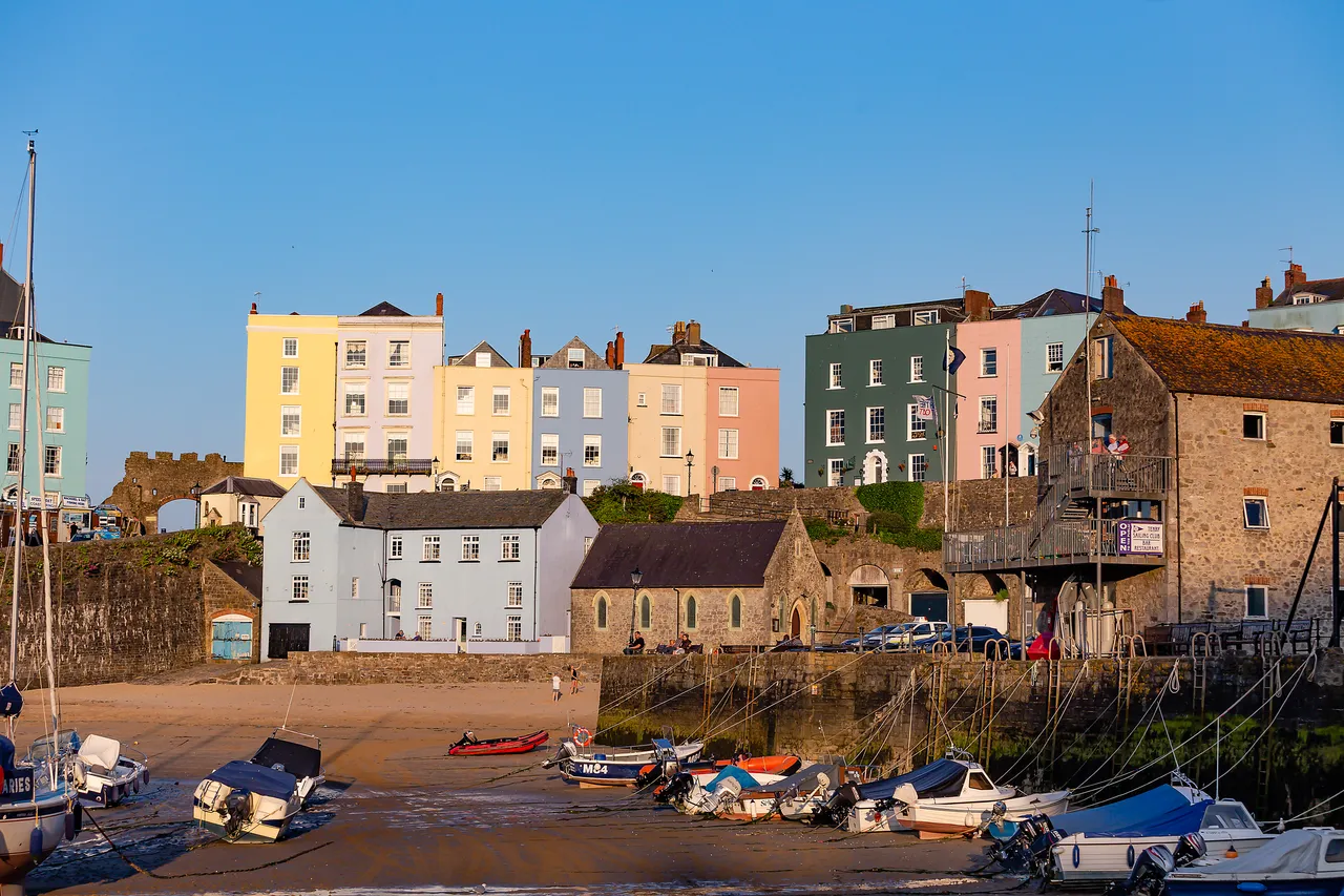 Harbour Beach, Tenby, Pembrokeshire