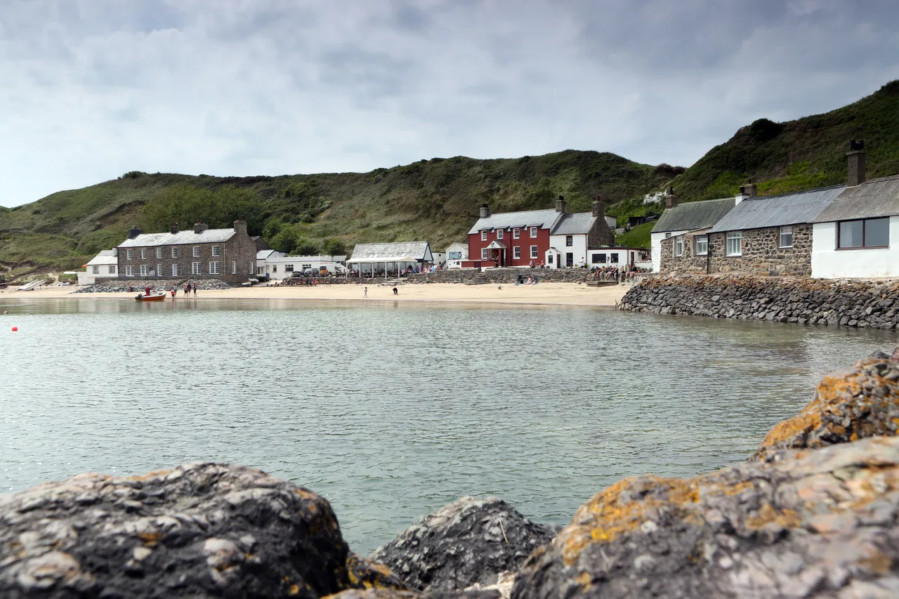 Porthdinllaen beach, Pwllheli