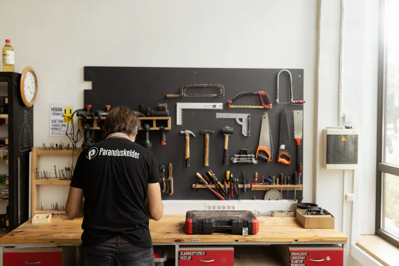 Set of tools hanging on a wall