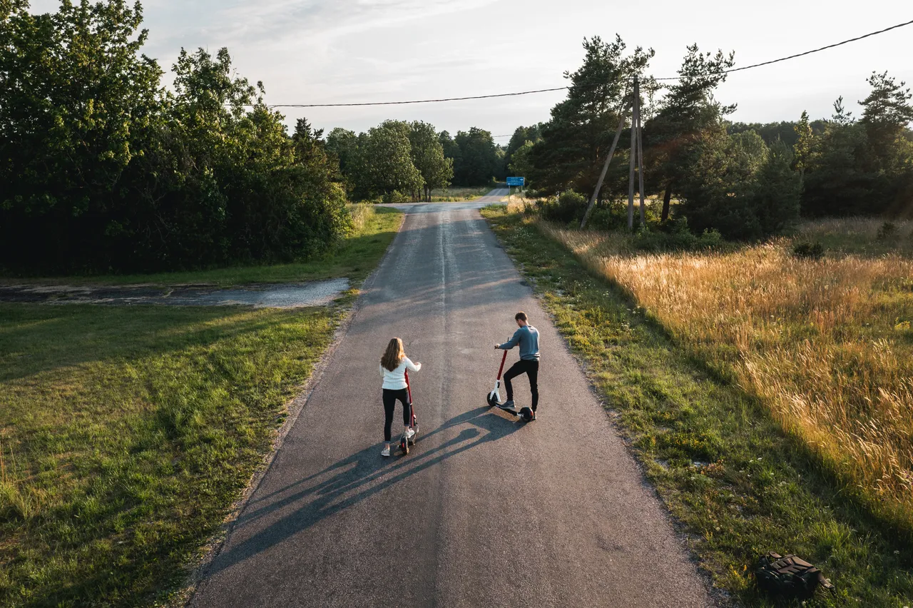 Vormsi Vort Sähkud