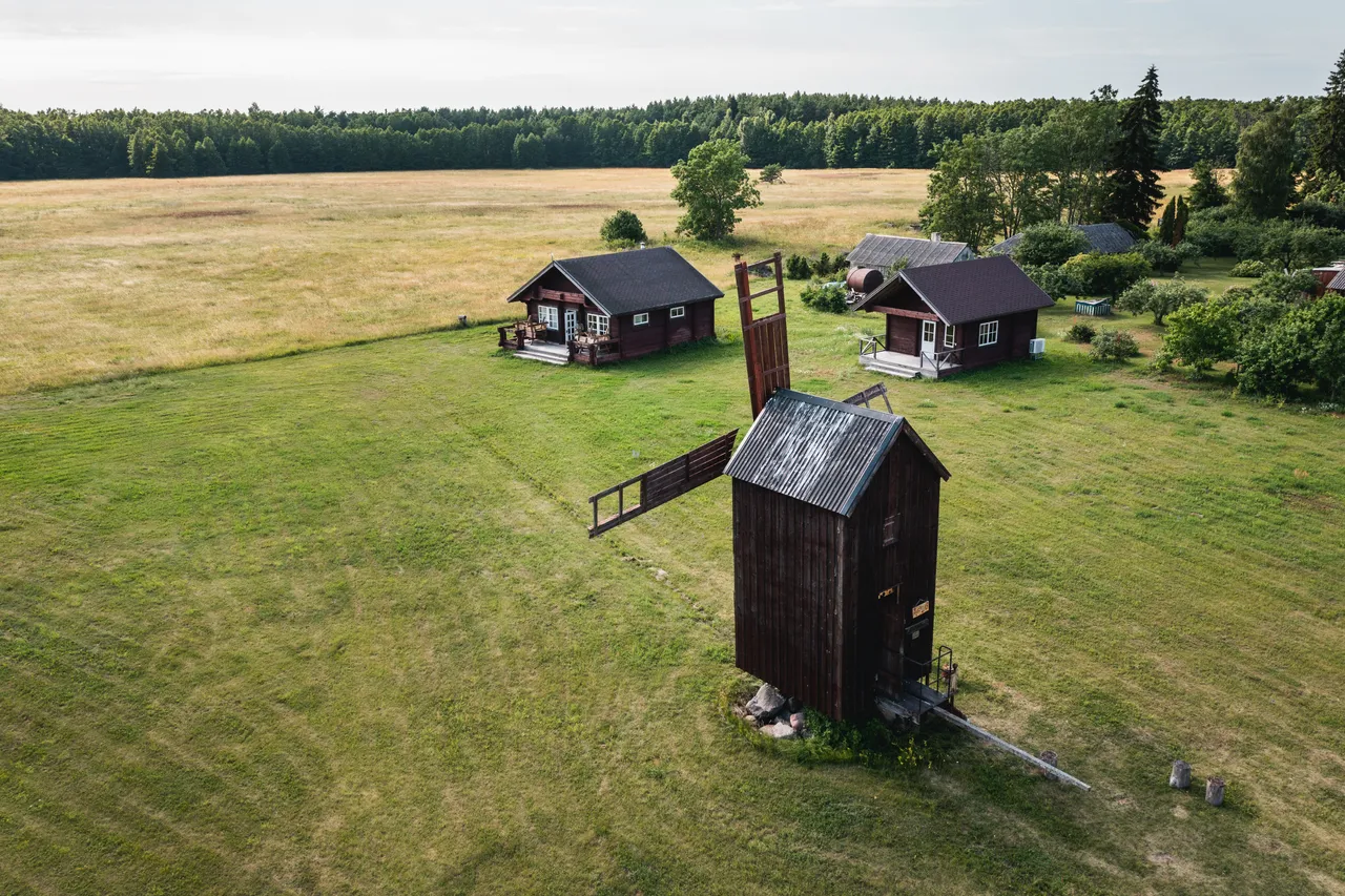 Rälby windmill