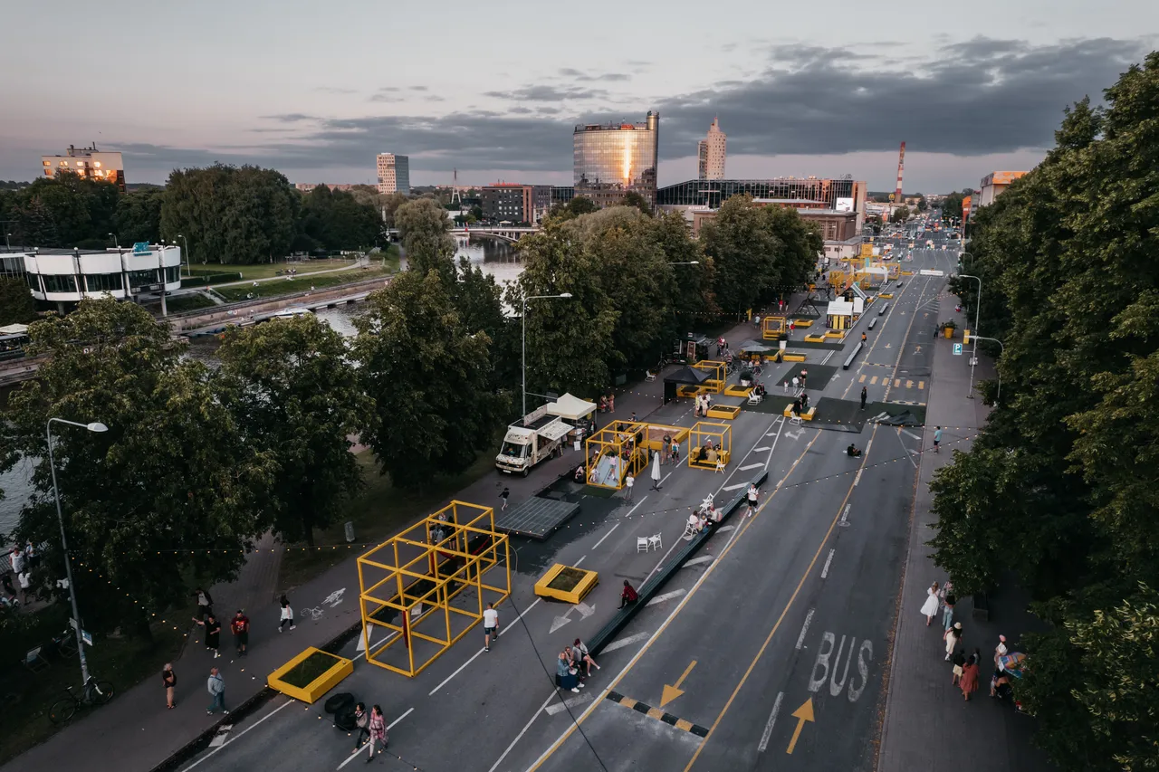 Tartu freedom from cars avenue