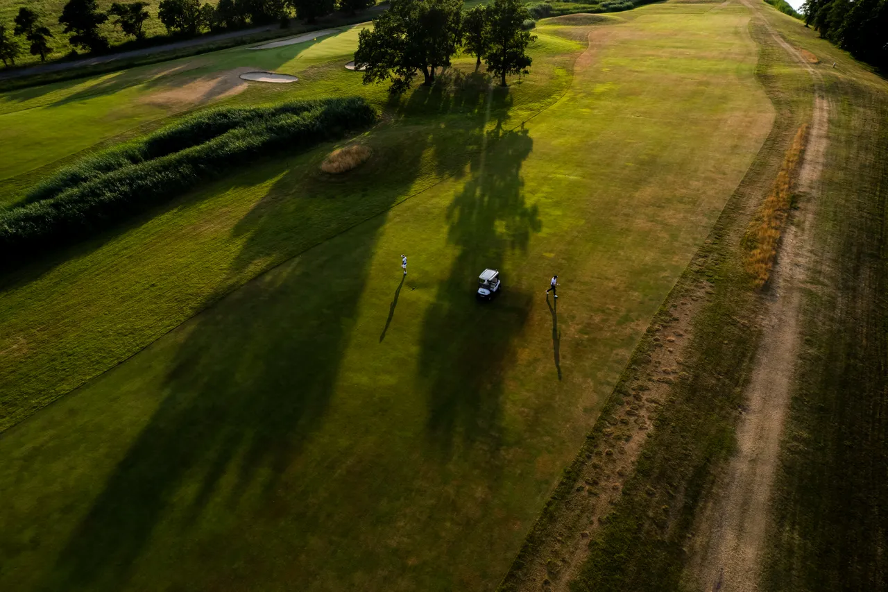 White Beach Golf Club