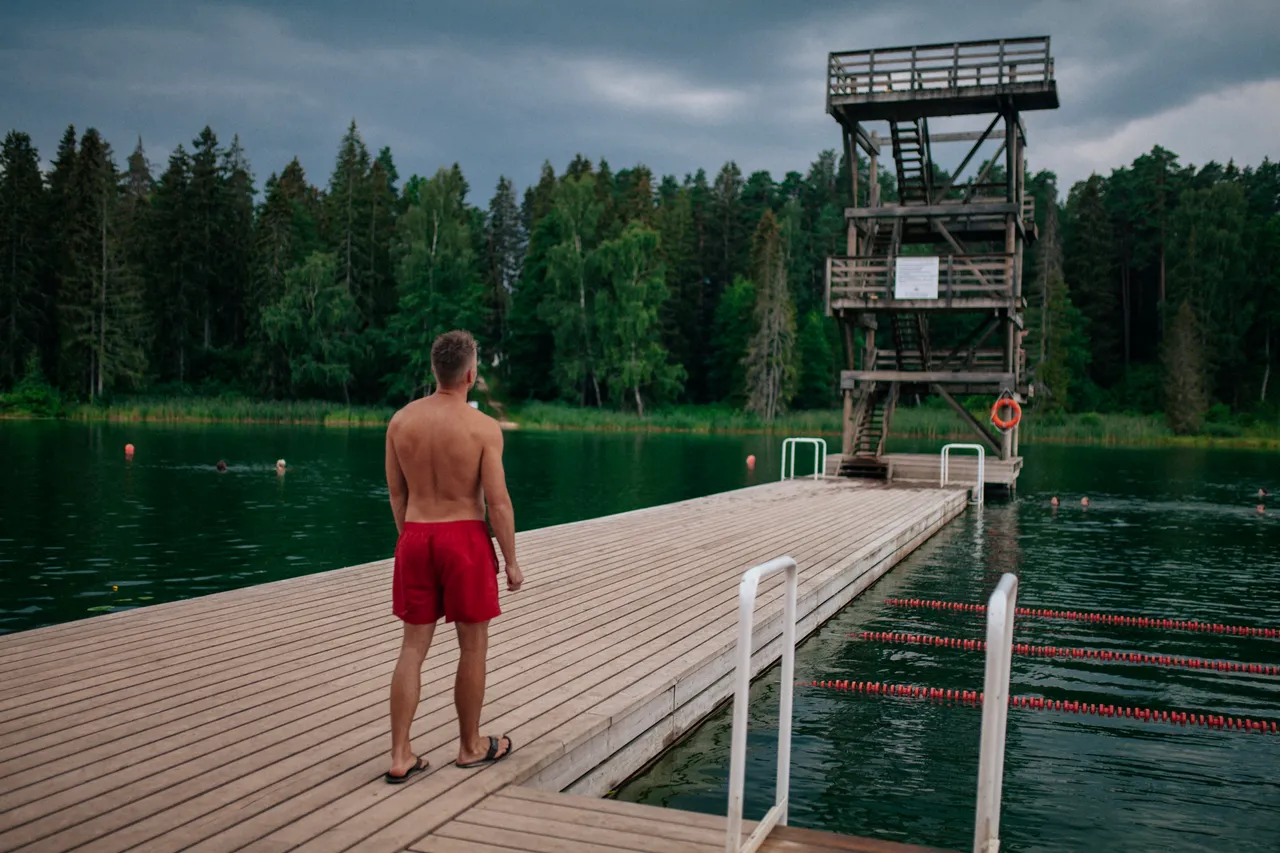Lake Vanamõisa jumping tower