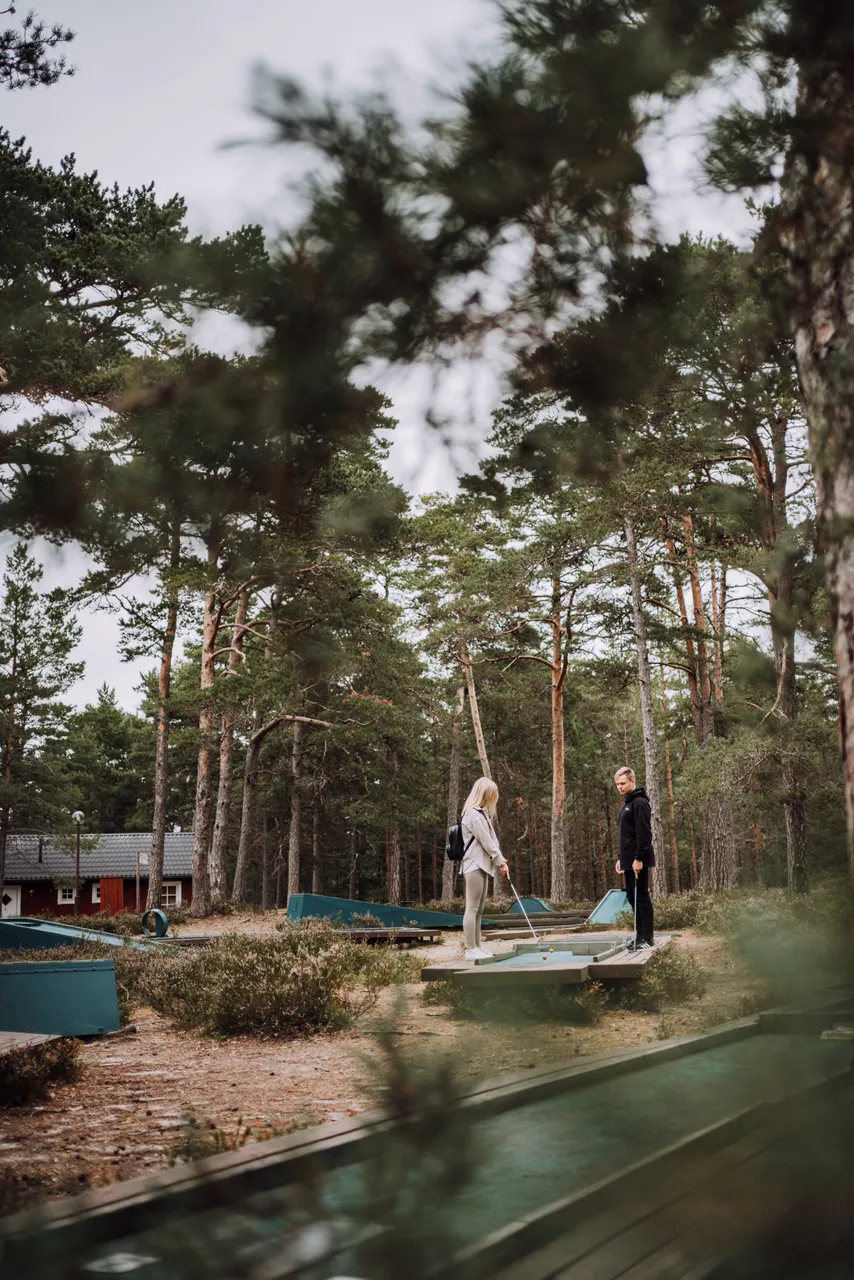 Roosta Holiday Village