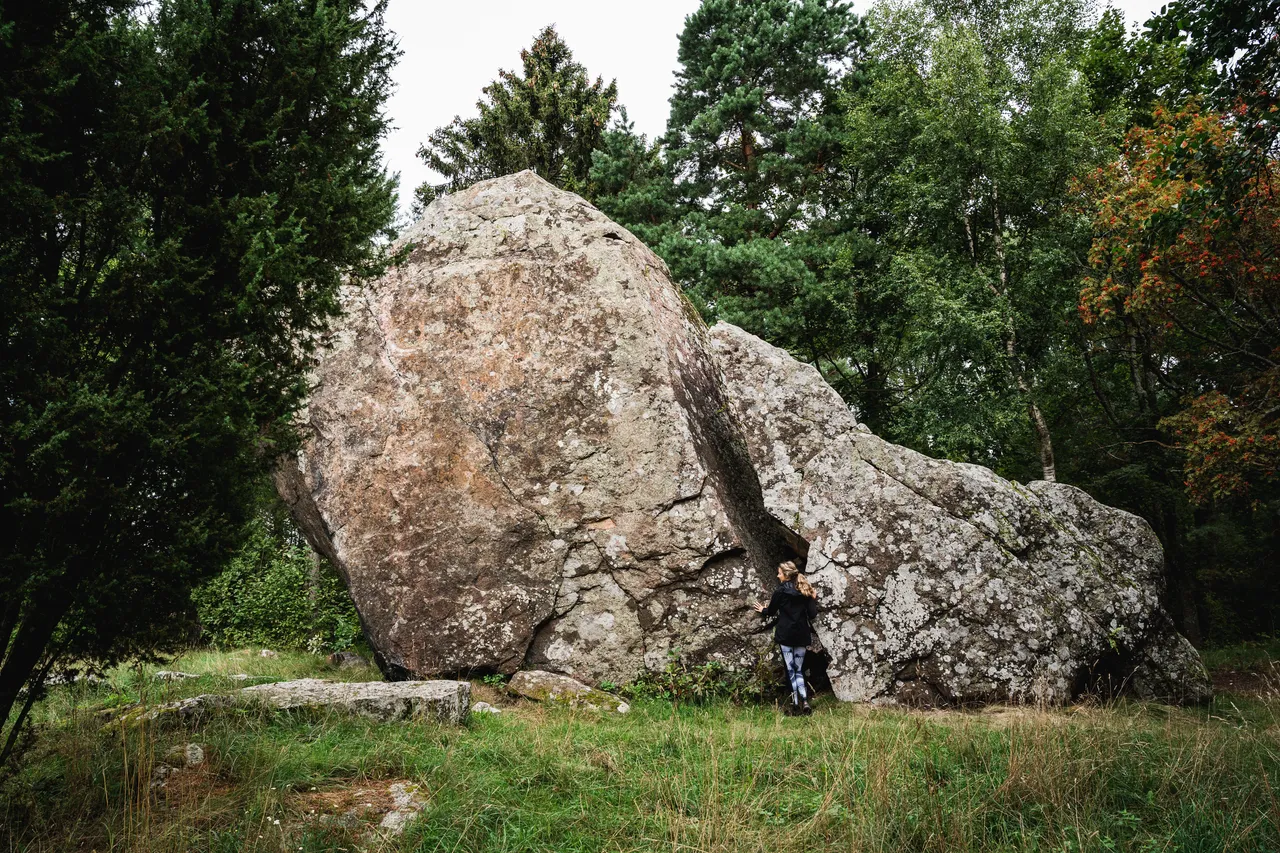 Jaani-Tooma boulder