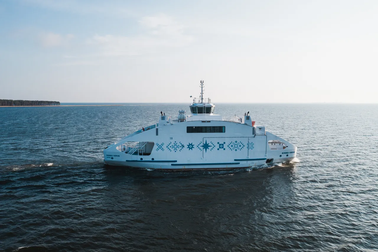 Ferry Kihnu Virve