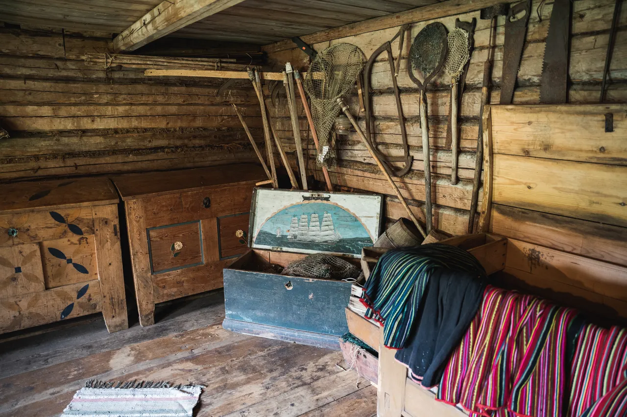 Kihnu Metsamaa culture farm