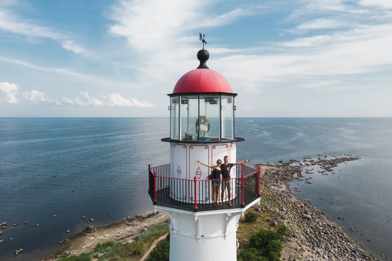 Kihnu lighthouse