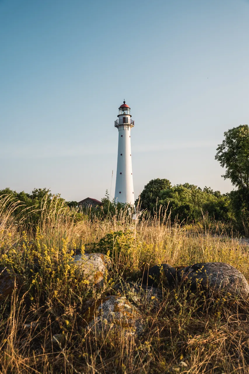 Kihnu lighthouse