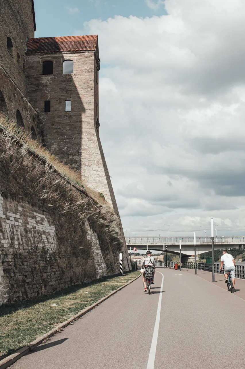 Narva river promenade