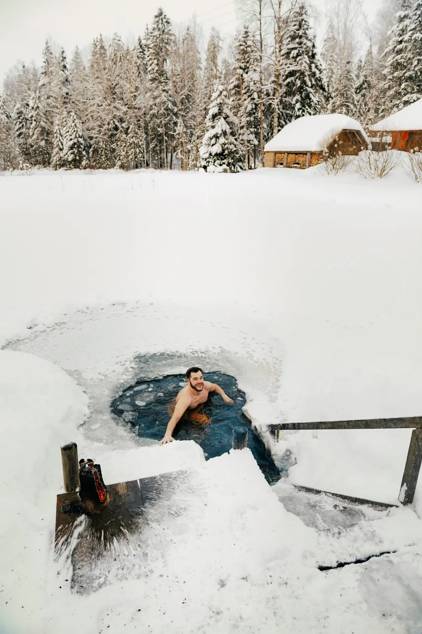 Ice hole swimming