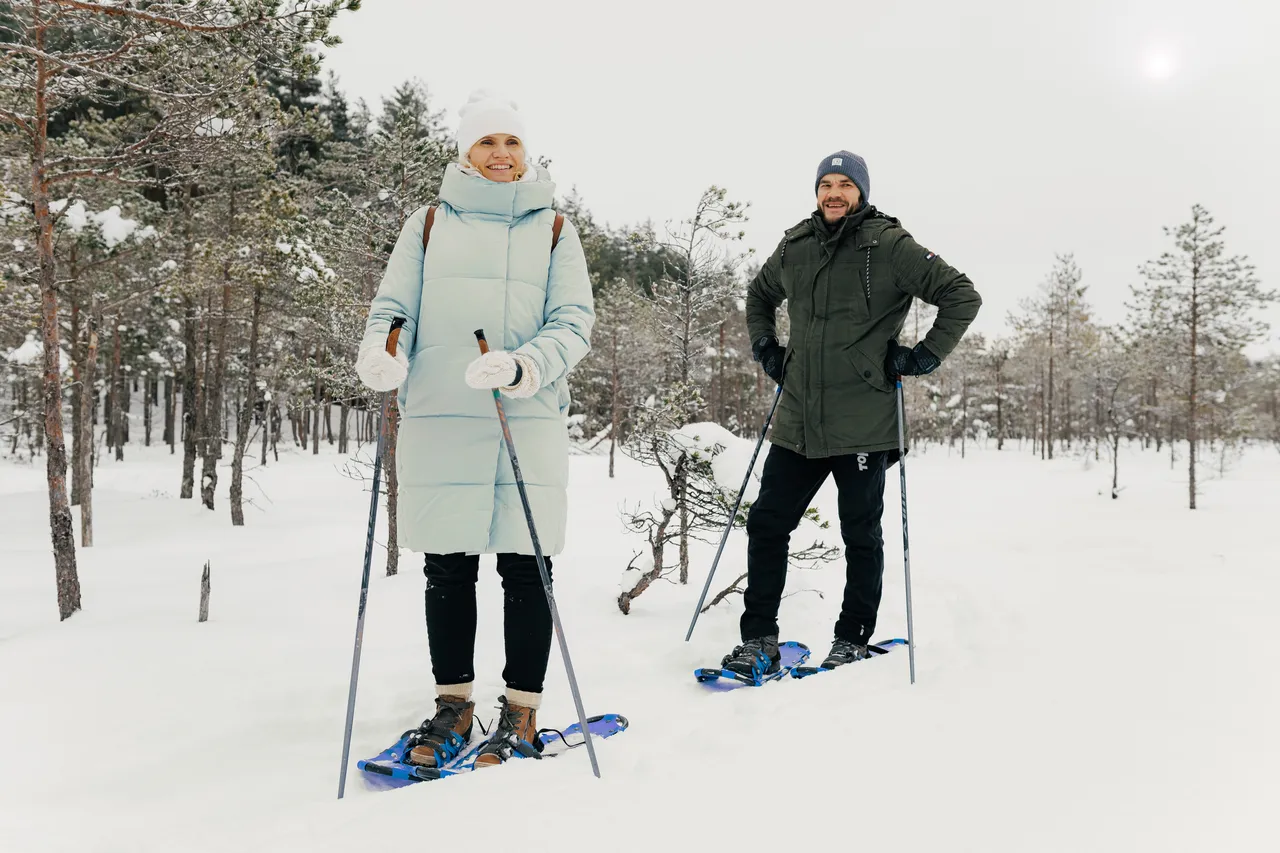 Snowshoe hike